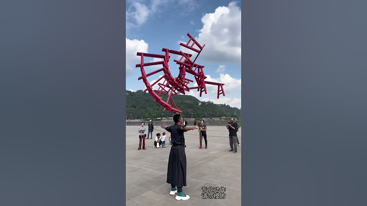 顶起的不仅是板凳，更是一种非遗文化的传承！#非遗 #杂技 #传承文化（内容来源于@文化传承 宗杰） #show #shorts