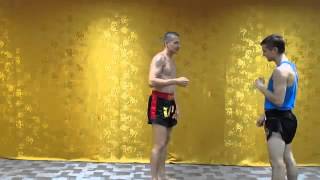 Защита от бокового удара муай тай тайский бокс для самообороны Muay Thai(Мир тайского бокса: http://nicekick.ru/ Мой канал: http://www.youtube.com/user/TheDementr Тайский бокс, тайский бокс видео, клуб тайско..., 2014-02-17T17:16:39.000Z)
