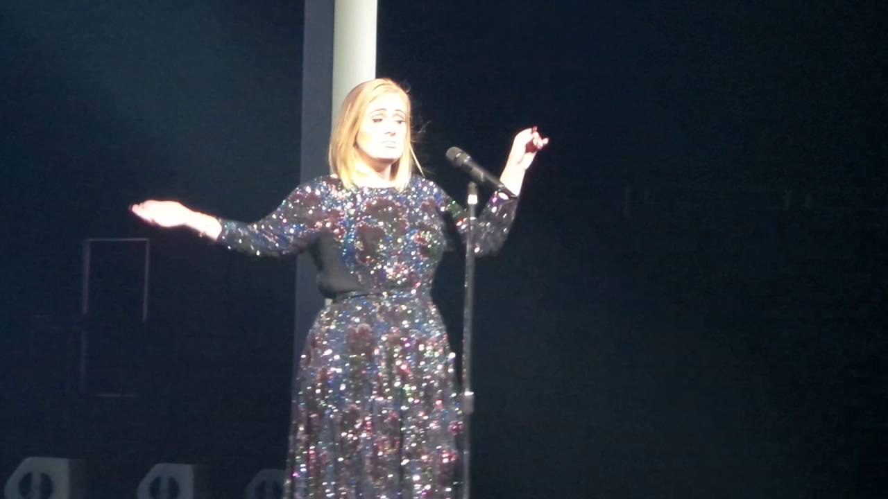 Rumor Has It LIVE Adele 8-20-16 Staples Center, Los Angeles - YouTube