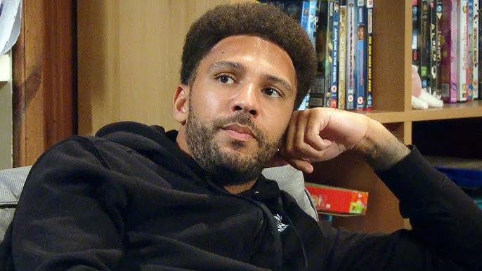 ITV Emmerdale 'reveaIs' Billy Fletcher's bombsheII secret but it's 'not Iinked to WiII' - YouTube