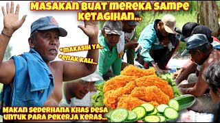 MASAKIN MAKANAN SEDERHANA BUAT PEKERJA \u0026 PETANI DI SAWAH