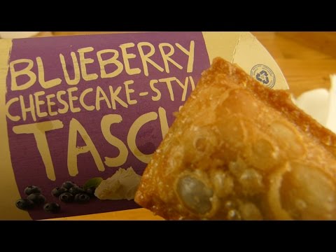 McDonald's - Blueberry Cheesecake Style Pie / Tasche