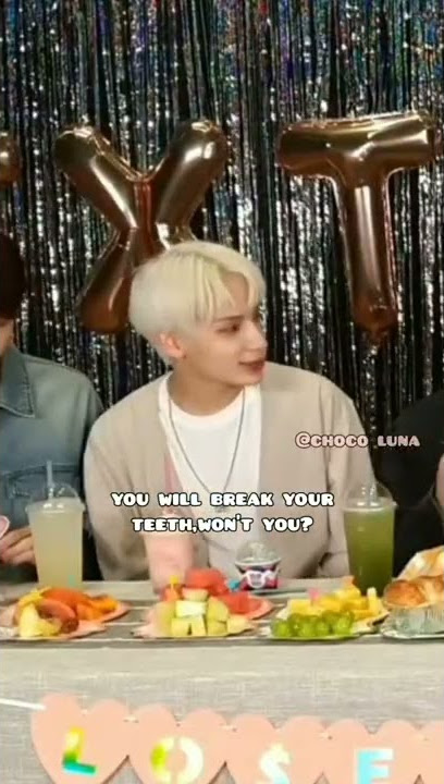 They didn't realize they were on vlive yet and start bickering#txt