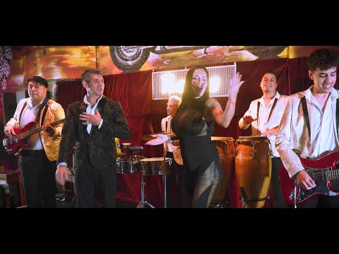 Los Charros & Flor de Cumbia – Amores como el nuestro | Video OFICIAL 2024