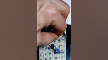 High Low LED Load Explained Op Amp Inverting Comparator LM358 #electroniccomponent #circuitdesign