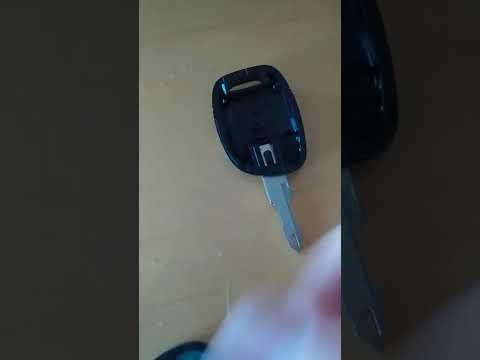 Vidéo : comment ouvrir une clé d'une Renault Clio 2?