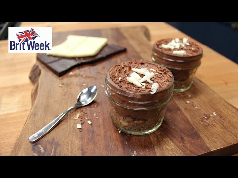 Mini Chocolate Shortbread Cheesecakes