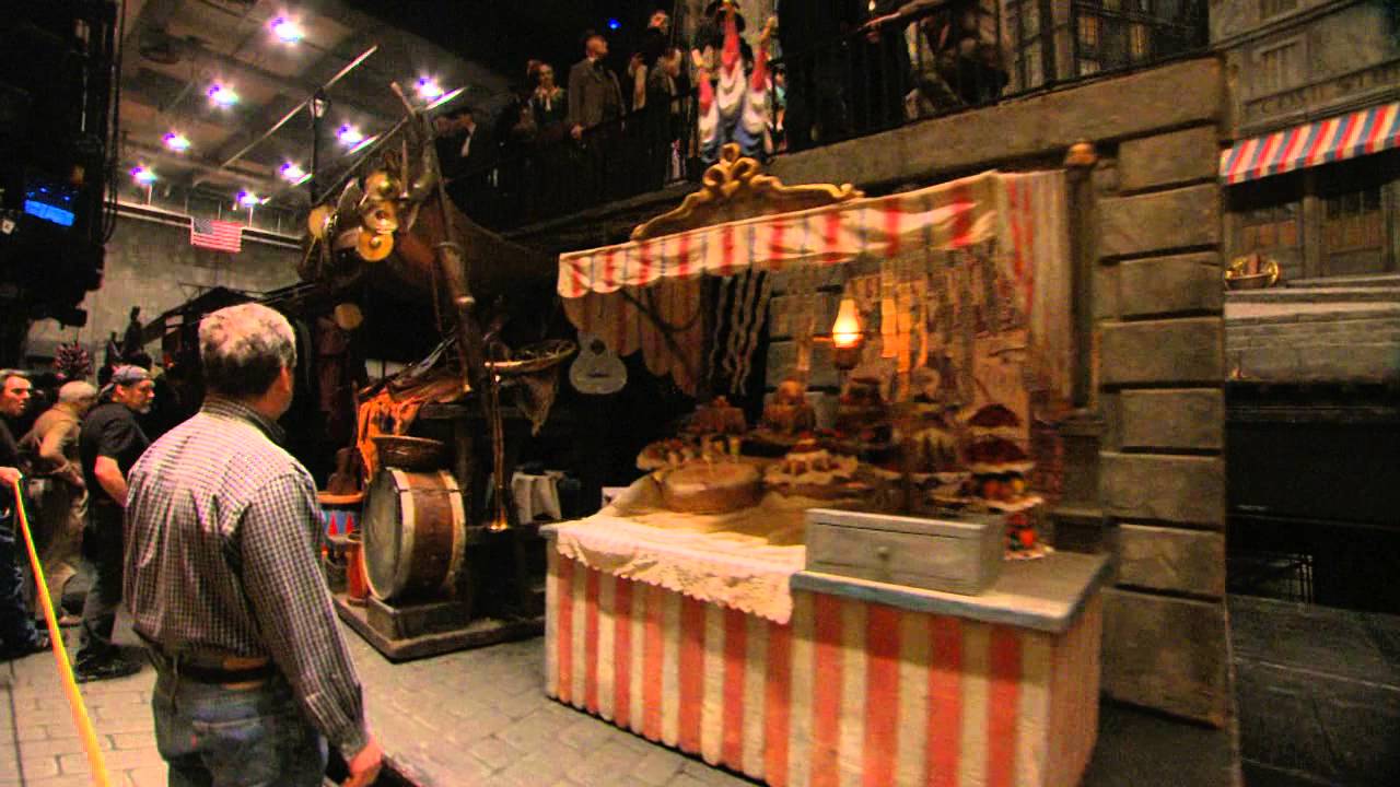 The Met: Live in HD – On Stage and Behind the Scenes