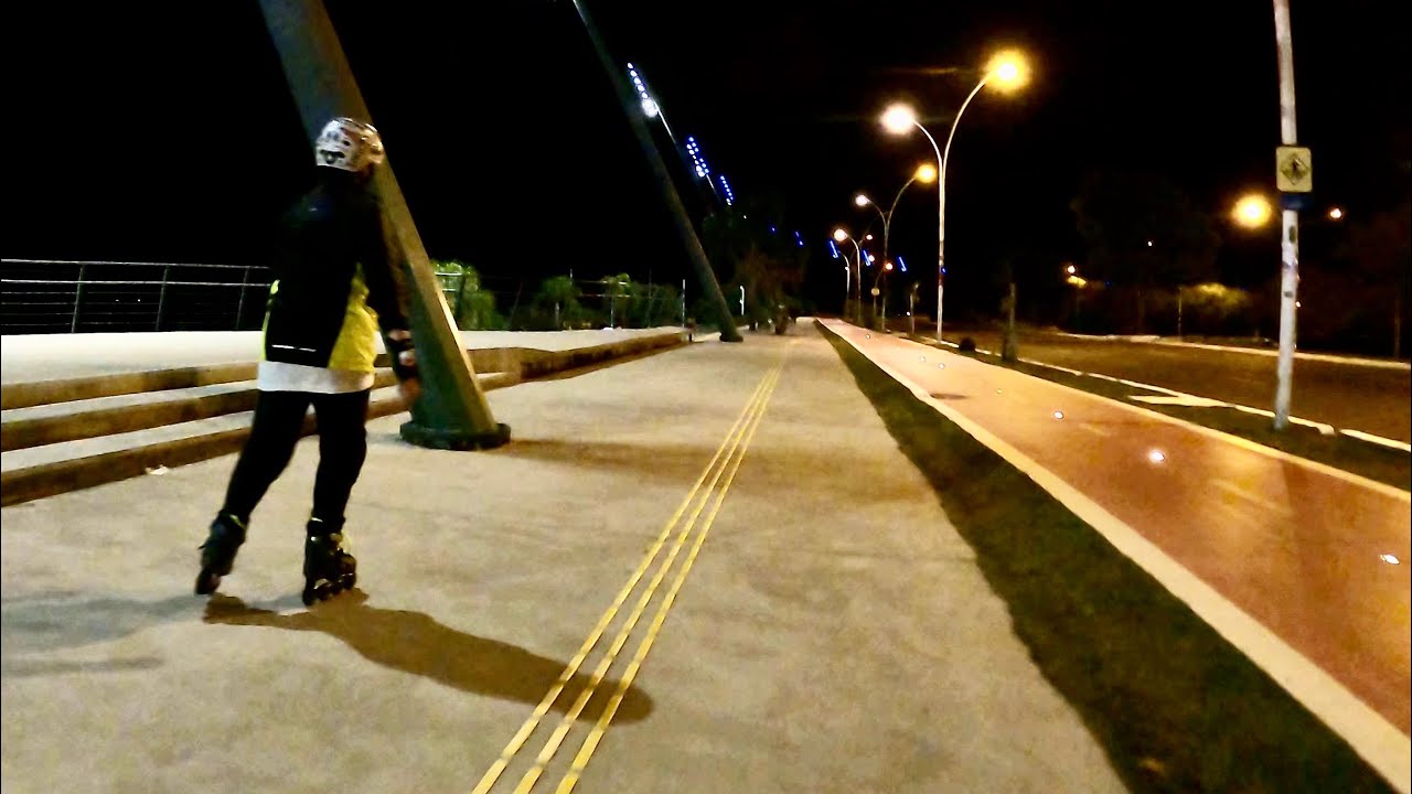 A Orla Do Guaiba A Noite Tambem E Linda Role Com A Galera Youtube