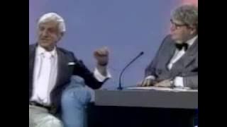 Costinha telling a joke on Jô Soares' show - 09/18/1989