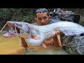 Amazing! Biggest Catfish (28.7 kg) Cooking Recipe near River in Forest