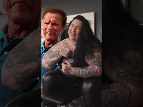 Meet She Hulk It S Not Fat It S Muscle Ytshorts Hookedonthelook Shehulk Arnoldschwarzenegger