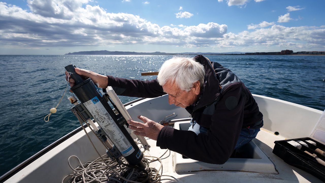 Josep Pascual, mig segle recollint les úniques proves del canvi climàtic al mar català