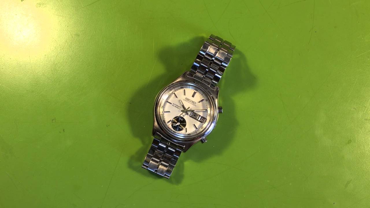 SOLD: Seiko 7018-8000 Japan-only chronograph, rare Daini piece - YouTube