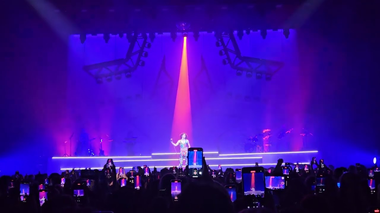 Conan Gray|Found Heaven on Tour|Amsterdam|AFAS Live|02.11.2024|People Watching