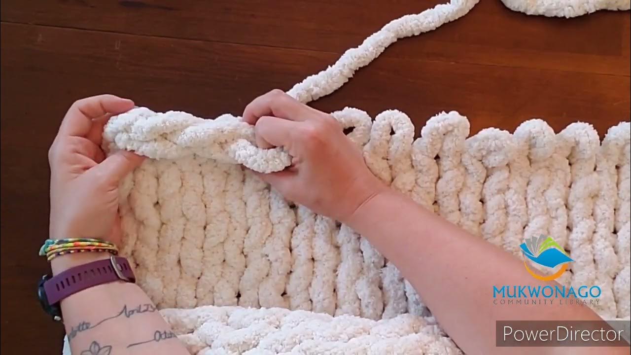 DIY Chunky Hand Knit Blanket Tutorial YouTube