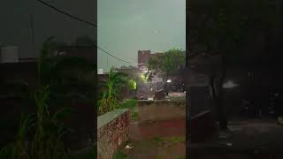 #bollywood #youtubeshorts #barish #weatherupdate #bihar #barsatkedinaaye #song ✨💛💚⭐⛈️🌧️ #viralposts