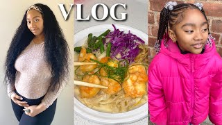 VLOG | MacBook Broke, Opening Baby Gifts, Pregnancy Workout &amp; Trying New Food