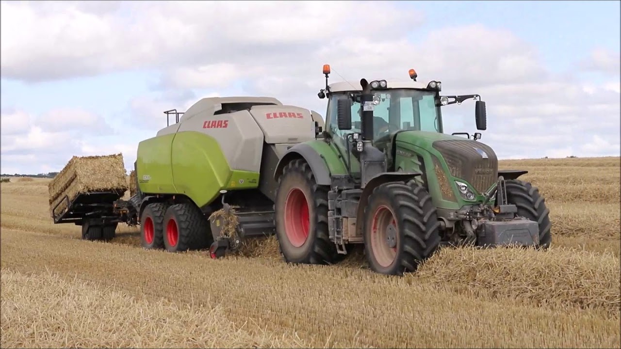Fendt 939 with Claas Quadrant 5300 baler