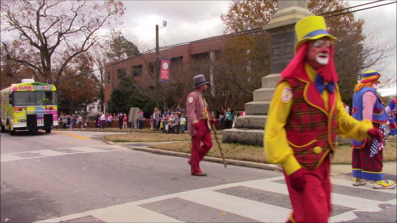 Williamsburg Va Christmas Parade 2021 Pictures