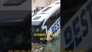 Bitlis”in Tatvan ilçesinde yolcu otobüsü dereye uçtu