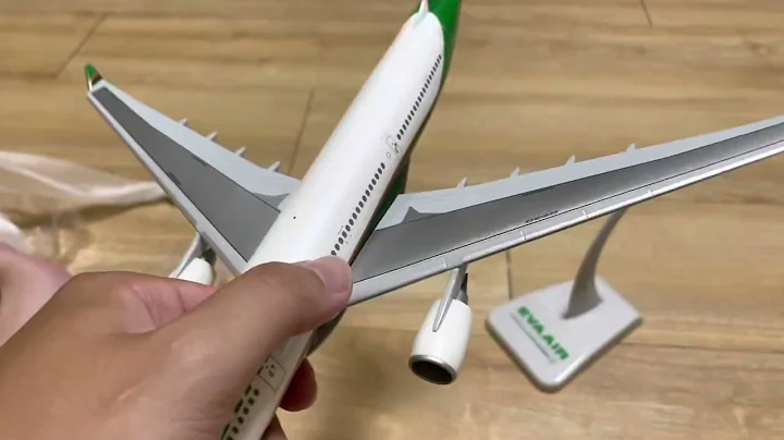 Hogan Eva Air A330-200 unboxing