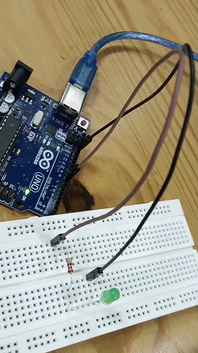 Arduino Blinking - YouTube