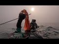 APOCALYPTIC SEA FOG - Couldn't see land while Spearfishing. Squid catch & cook.