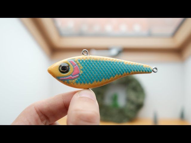 best beach fishing lures Dr.Fish 269 Pieces Surf Tackle Box Kit, Saltwater Ocean Fishing Gear Supplies, Lure&Rig Accessories, Bucktail Jigs Saltwater Walking Bait Surf Casting Pyramid Sinkers : Sports & Outdoors Leader-Mate Color:Black Liner I got a mystery