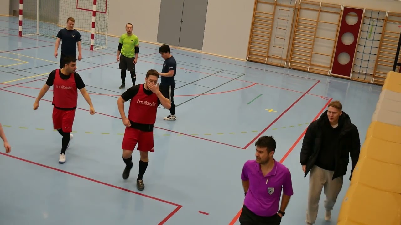 FS Feeniks-Peto III (3.1.26) maalikooste