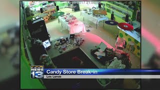 Los Lunas police searching for candy story thief