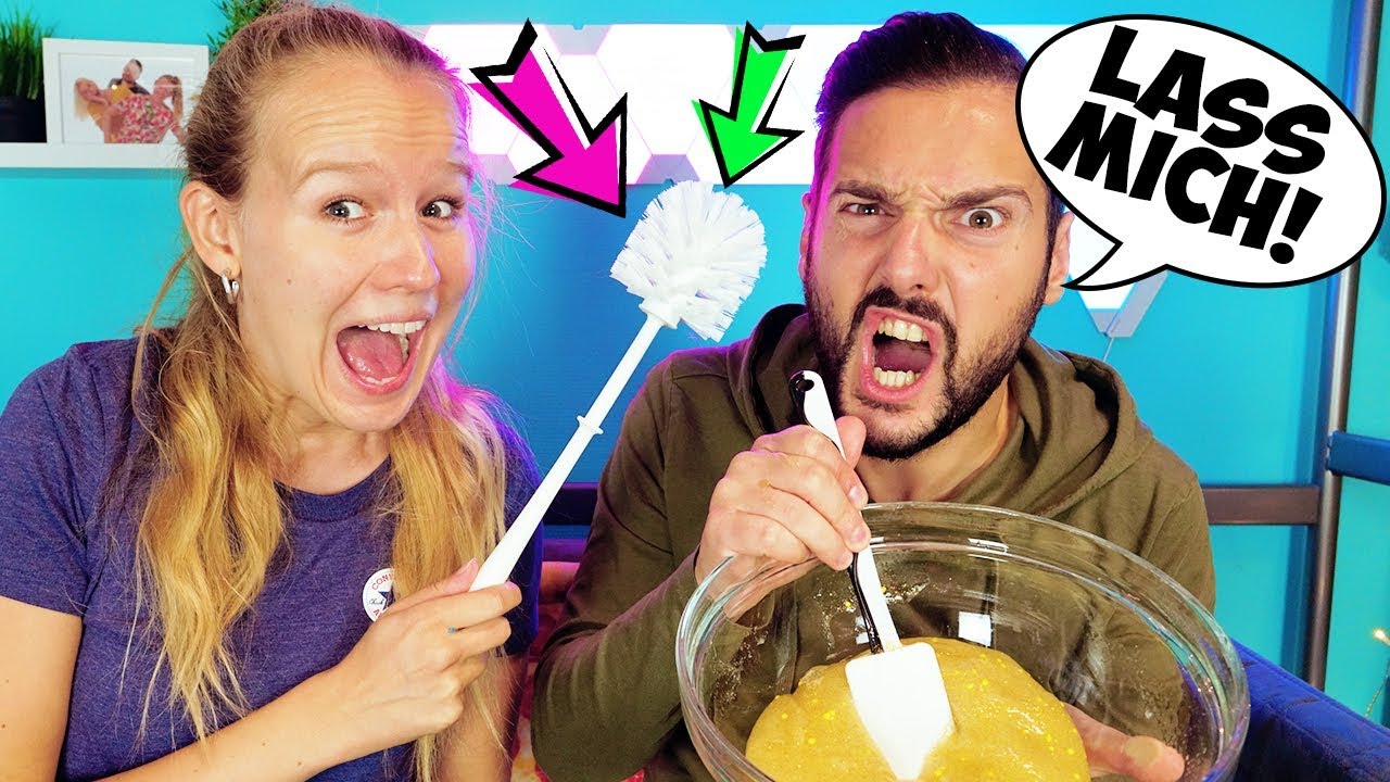 ABLENKEN bei SLIME CHALLENGE Kathi vs Kaan Wer mischt Slime ohne sich aus der Ruhe bringen zu lassen