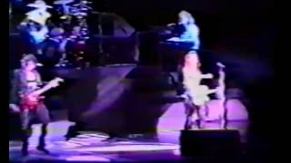 Bon Jovi - Blood on Blood (cut) Live Sydney 1989
