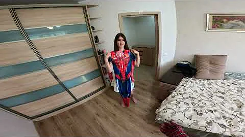 CRAZY GIRL WILL NOT LEAVE SPIDER-MAN ALONE (Love Parkour POV) @jumphistory