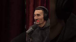 Celebrity I'm Not DC! Max Halloway Claps Back at DC 😂🥔 #UFC #MMA #Shorts Wealth