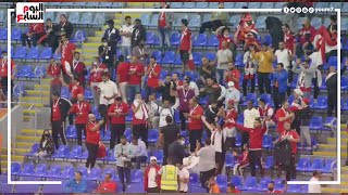 الجماهير المصرية تشعل مدرجات استاد 974 قبل مباراة مصر والسودان