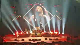 Foo Fighters - Intro + All My life (Concrete and Gold Tour, live from Vancouver)