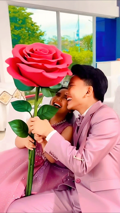 Farel prayoga dan Vania dapat bunga mawar besar 😘