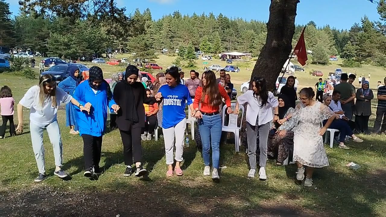 GELENEKSEL 18. GÜNDÜZLÜLER YAYLA ŞENLİĞİ (2)
