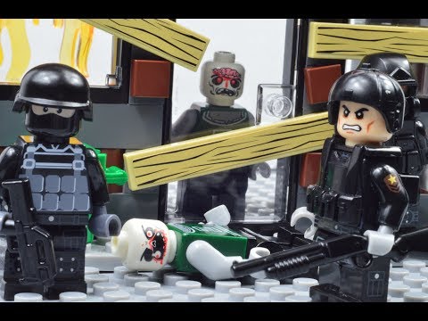 Lego S.W.A.T. - SWAT vs Lego ZOMBIES