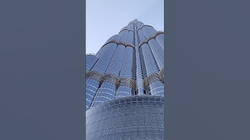 #burjkhalifa #goingviral #ootd #dubailife #ytshort #ytshortsviral #youtube #trendingshorts #habibi