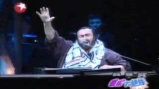 Luciano Pavarotti - farewell tour Shanghai 2005 (Traviata)