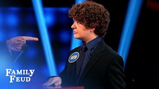 Maddie Ziegler and Gaten Matarazzo face off! | Celebrity Family Feud