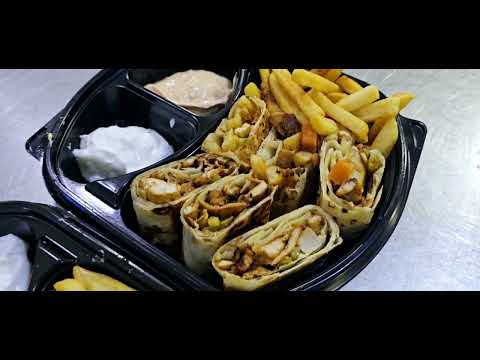 أطيب والذ شورما دجاج بتتبيلة فاخره مع طريقة الثومية وخبز الصاج شيف هاني