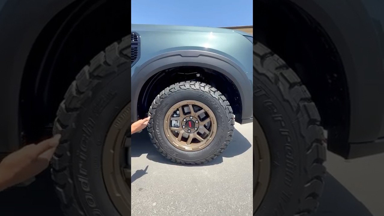This new Nissan Armada looks GREAT with new wheels & tires. 🔥