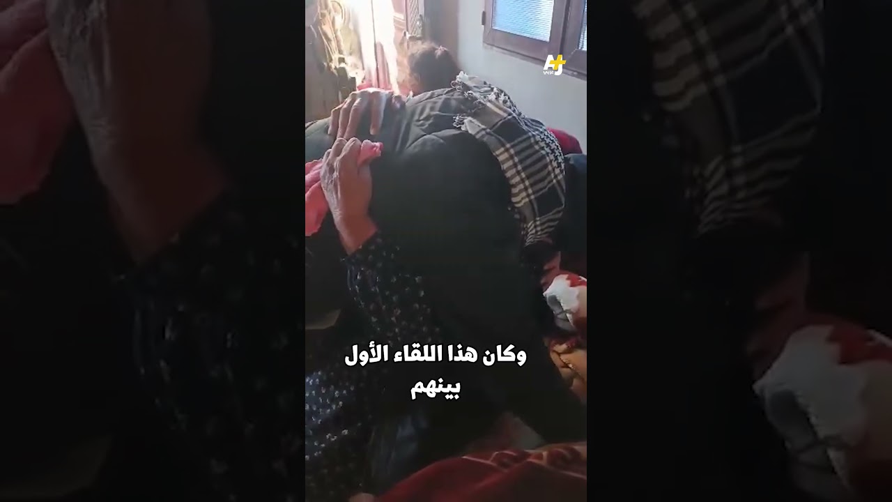 14 عاماً دون لقاء.. مشاعر شوق اختلطت بدموع فرح بين هذا الشاب وأمه في الرقة