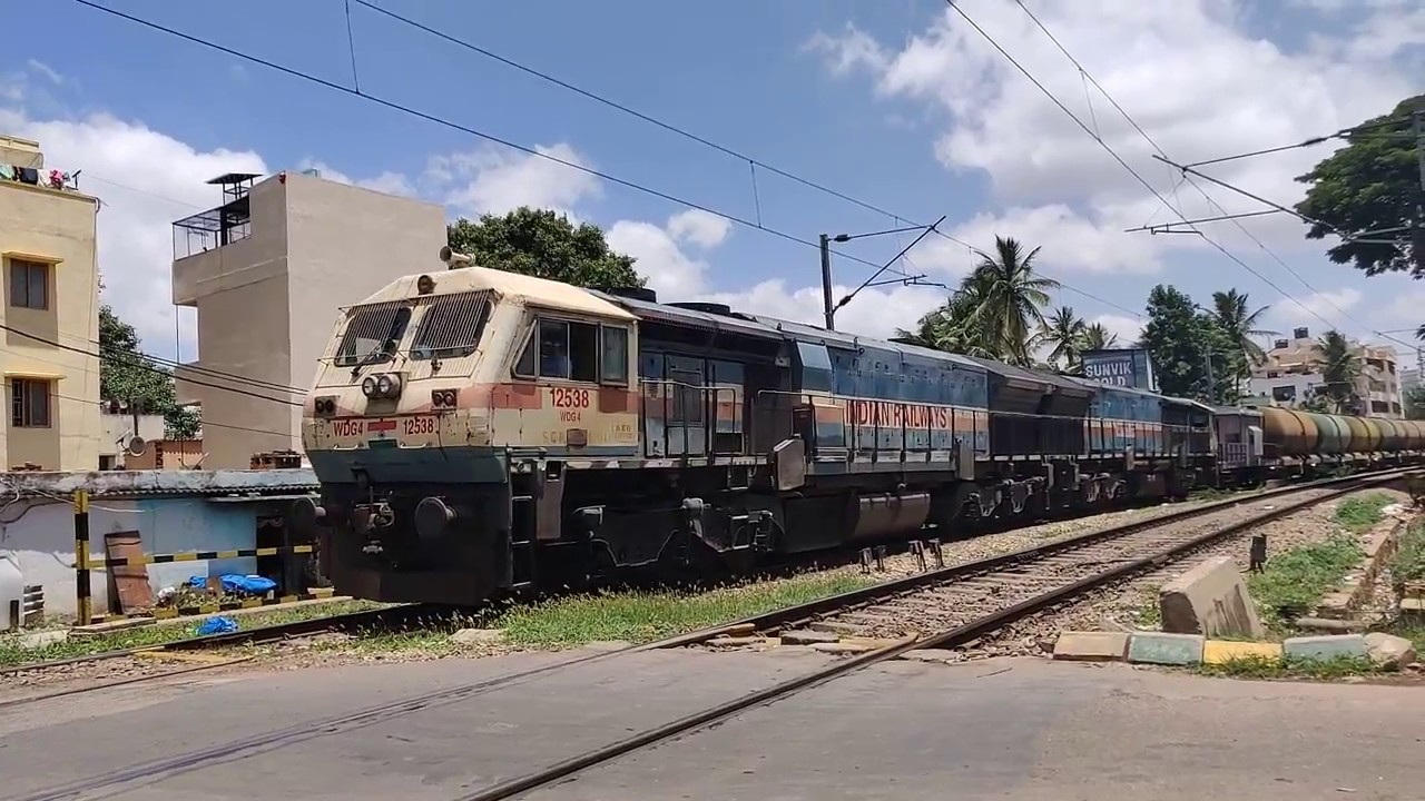 Btpn Rake Monster of a WDG4 hauling massive BTPN Petrol rake slowly out of ...