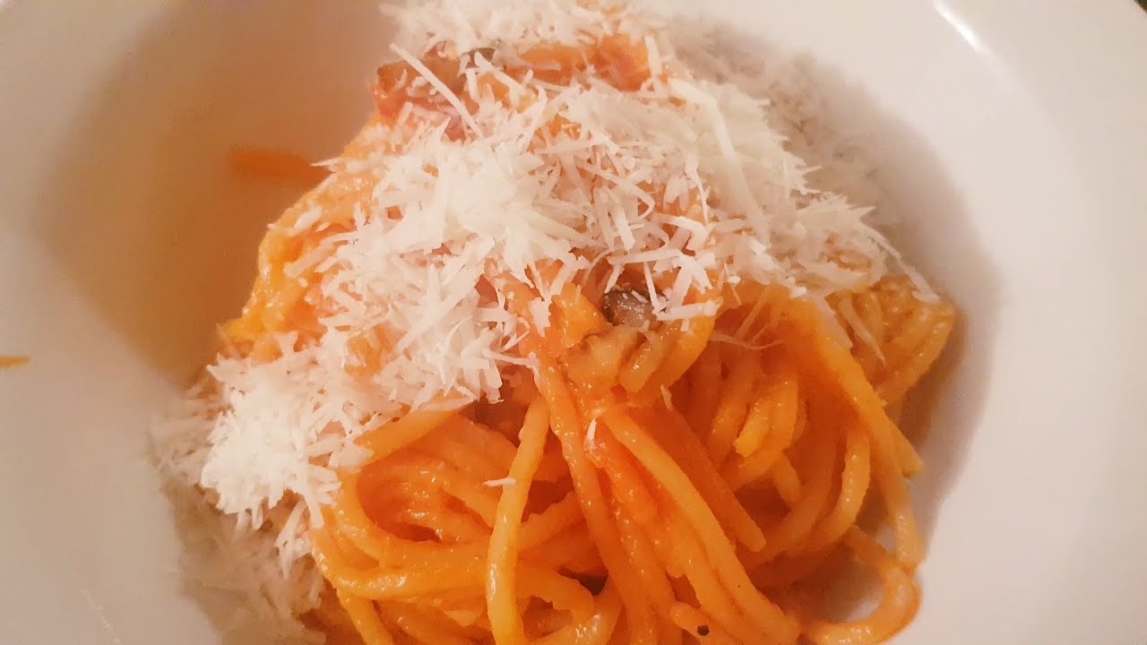 Spaghetti all'Amatriciana przepis oryginalny YouTube