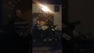 Bundan Öte Ayrılık Yok (Ahmet Kaya) Ekrem Şişik Iris Türkü Evi Canlı Kayıt