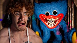 THIS TOY IS TRYING TO EAT ME - Poppy Playtime (Chapter 1)